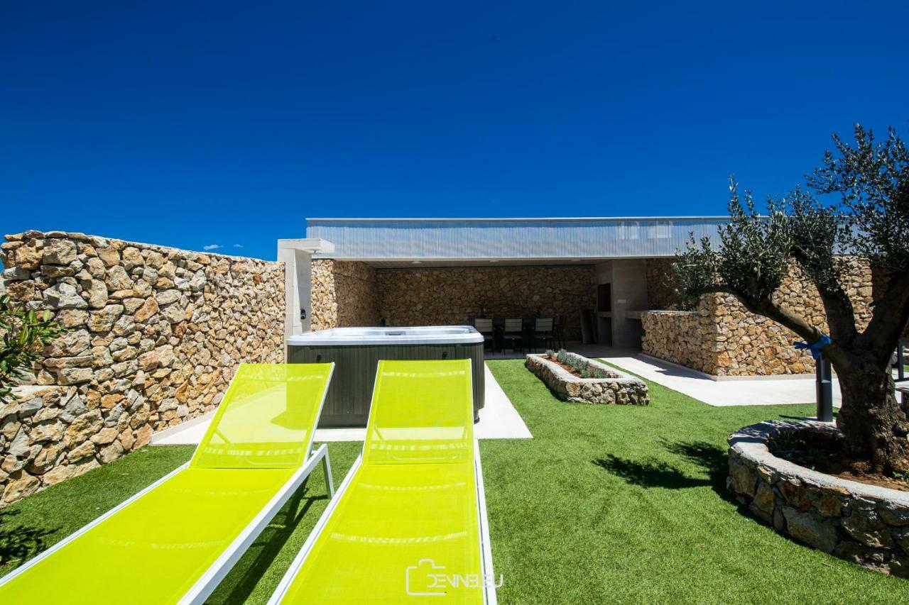 Villa Madomi Кустичи Экстерьер фото