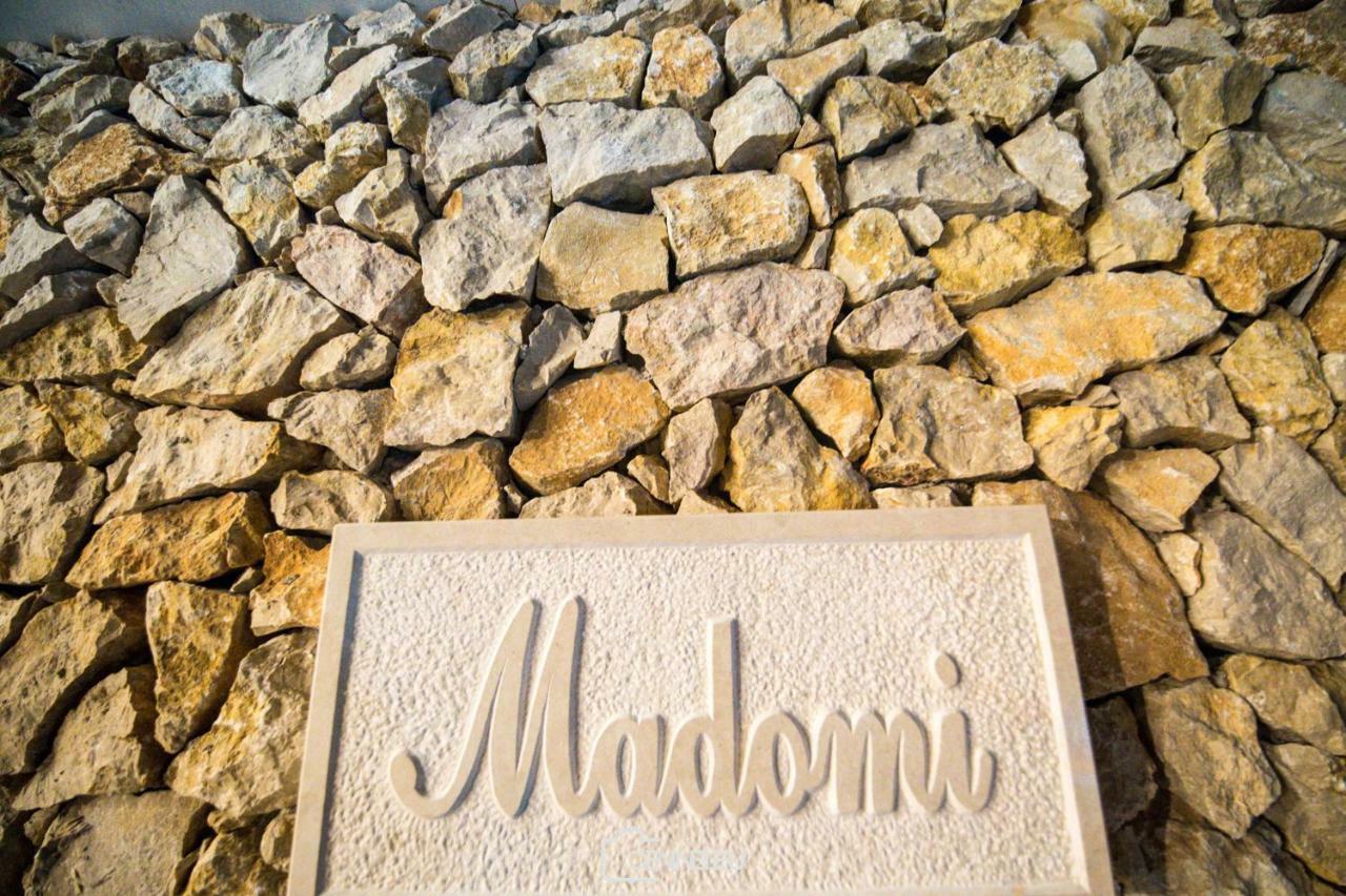 Villa Madomi Кустичи Экстерьер фото